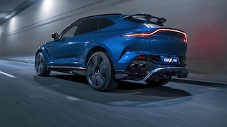 Aston Martin DBX 707