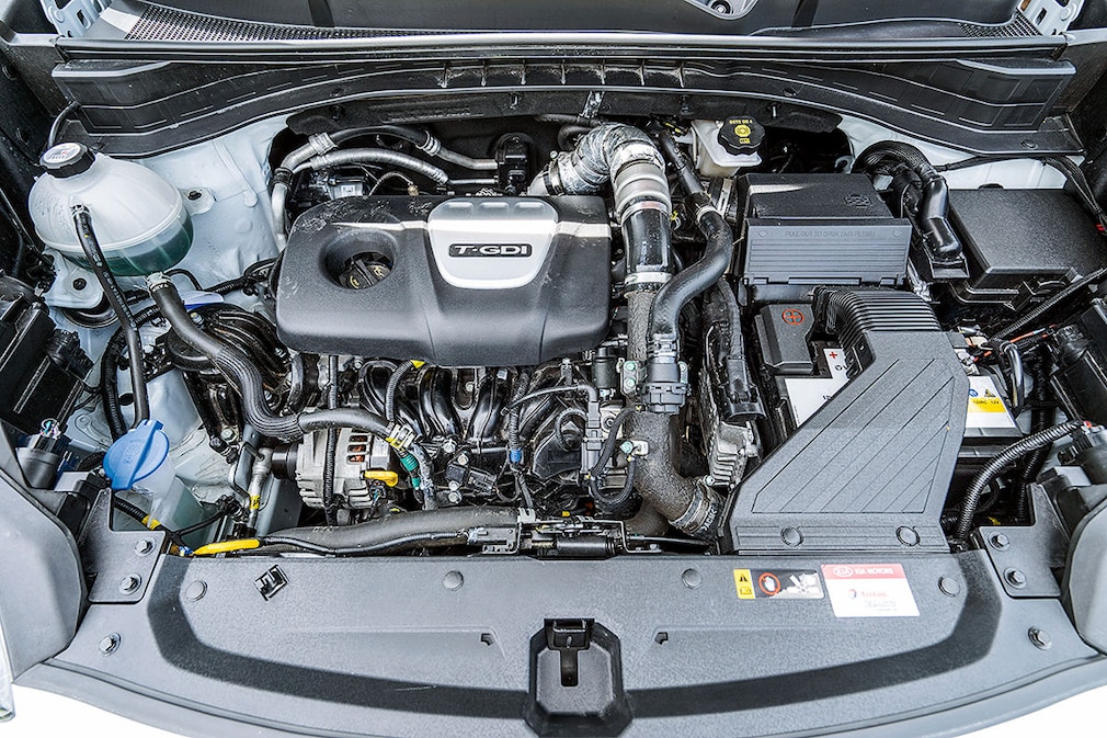 Kia Sportage Glamping