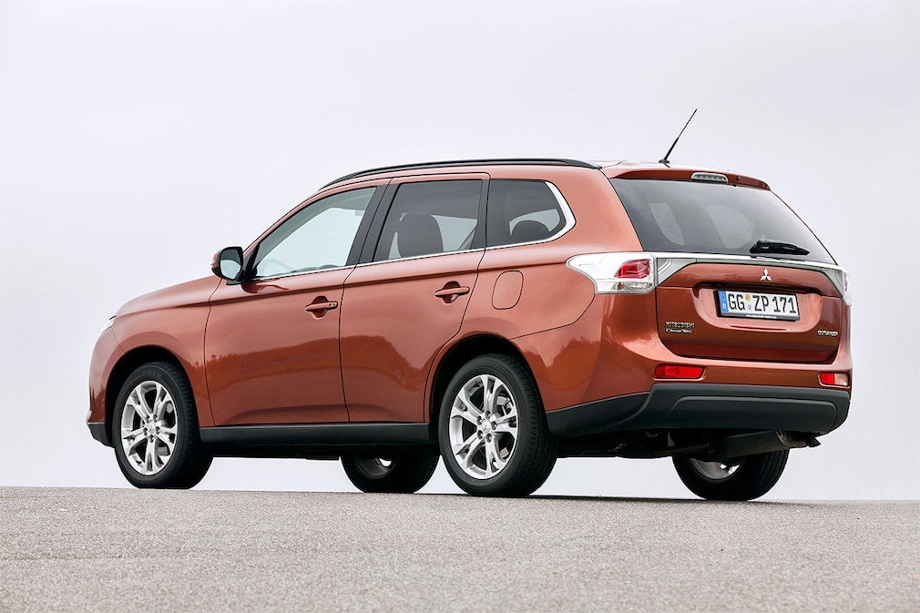 Mitsubishi Outlander III