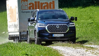 SsangYong Rexton D22