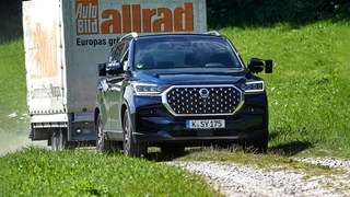 SsangYong Rexton D22