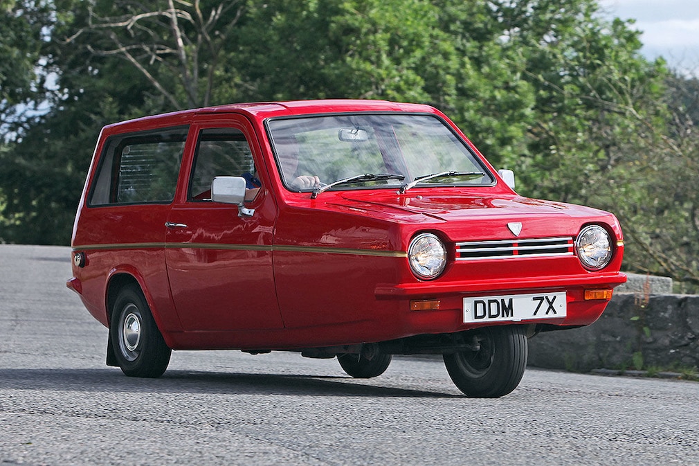 Reliant Robin