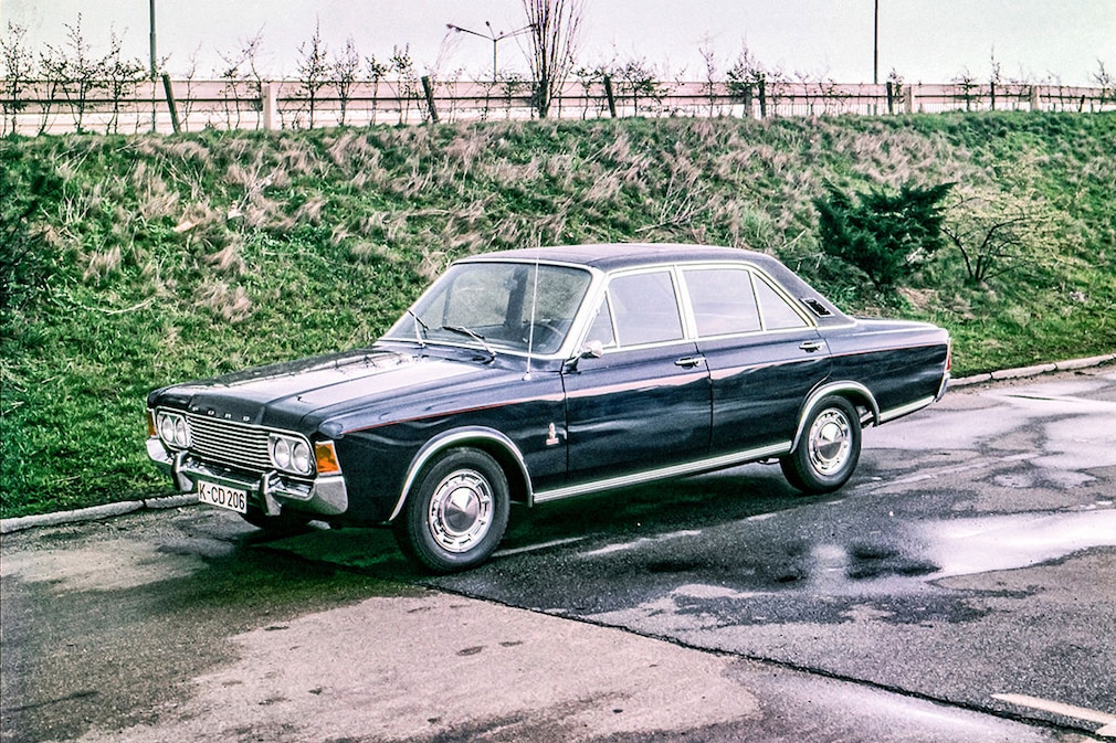 Die 15 vergnüglichsten Klassiker - Ford Taunus 26M Sedan