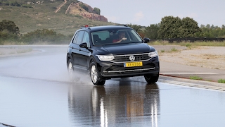 Allrad Sommerreifen - Fahren bei Nässe