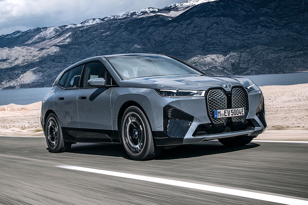 BMW iX xDrive50