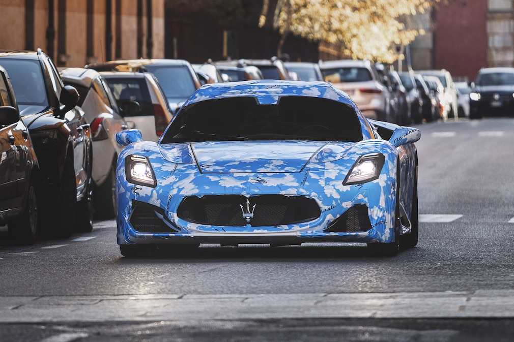 Maserati MC20