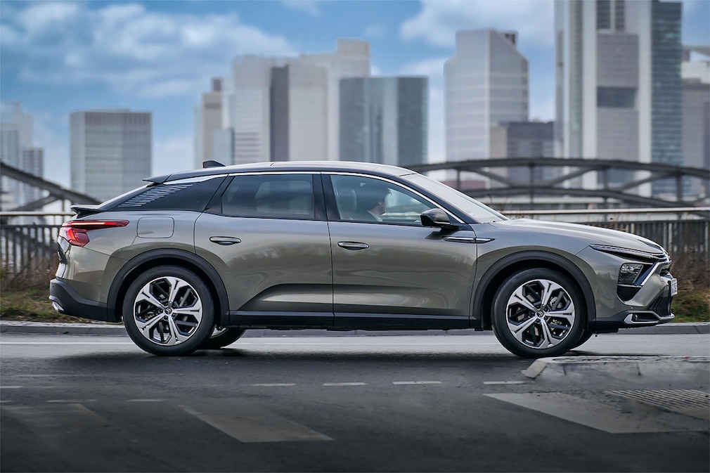 Citroen C5 X Plug-in-Hybrid 225