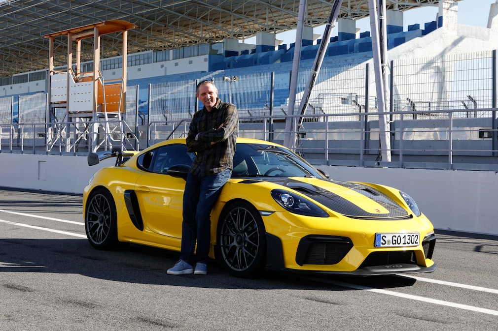 Porsche 718 Cayman GT4 RS
