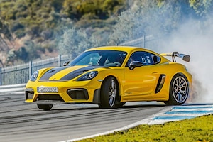 Porsche 718 Cayman GT4 RS