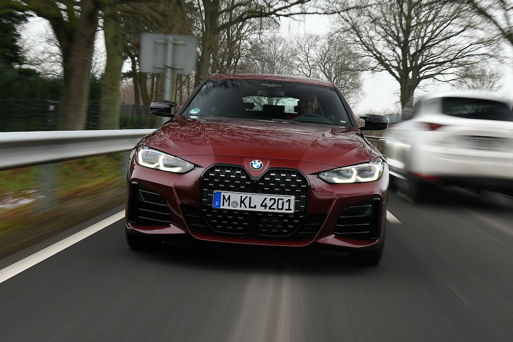 BMW M440i BMW M440i