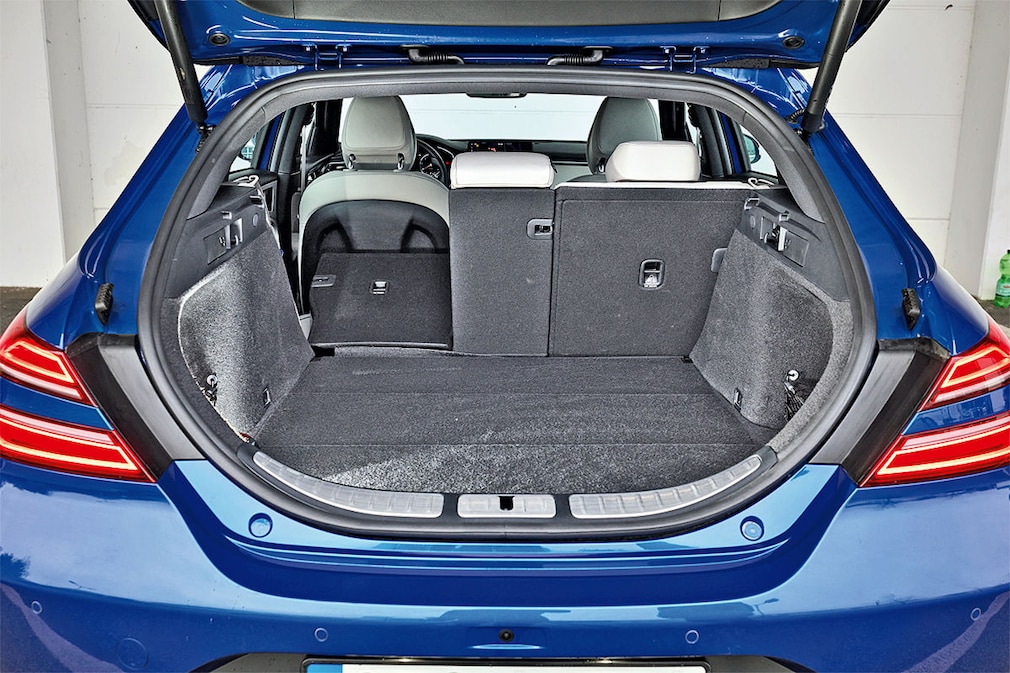 Hyundai Genesis G70 2.2 D