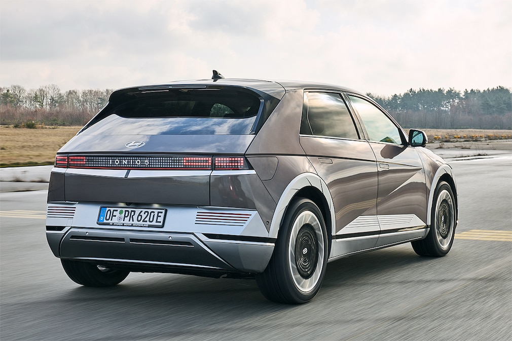 Hyundai Ioniq 5 Hyundai Ioniq 5