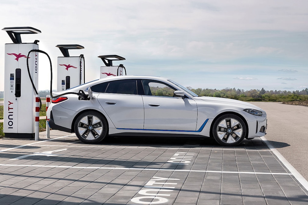 BMW i4 eDrive40