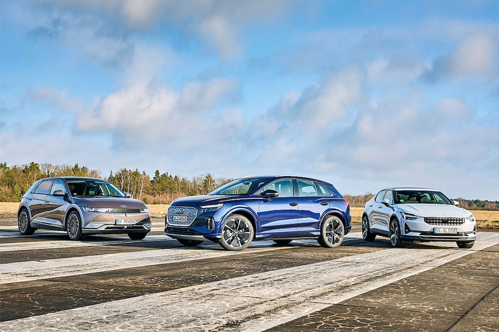 Hyundai Ioniq 5 Audi Q4 e-tron Polestar 2