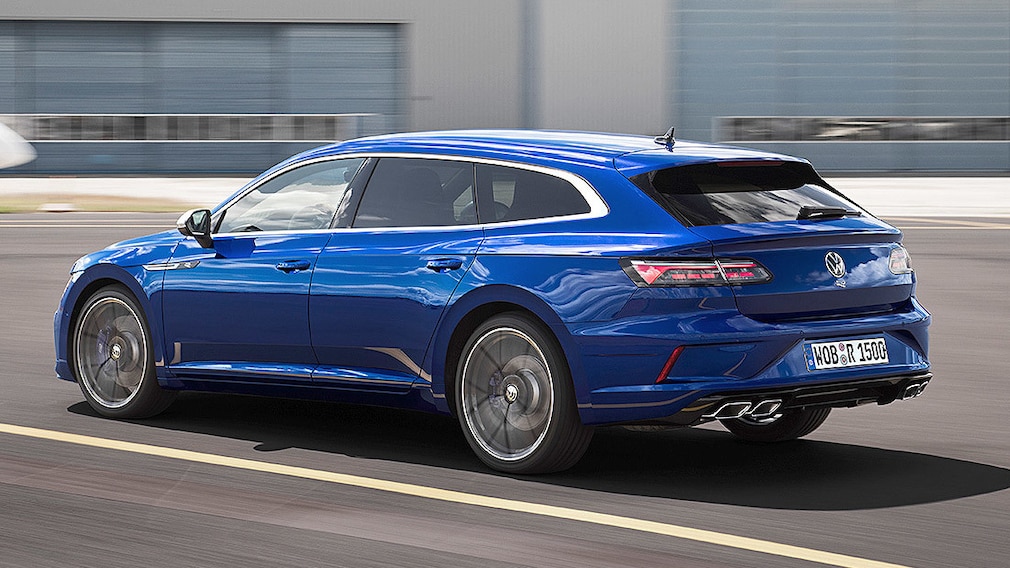 VW Arteon SB R-Line Blau gebraucht, Diesel und Automatik, 23.550