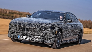 BMW i7 