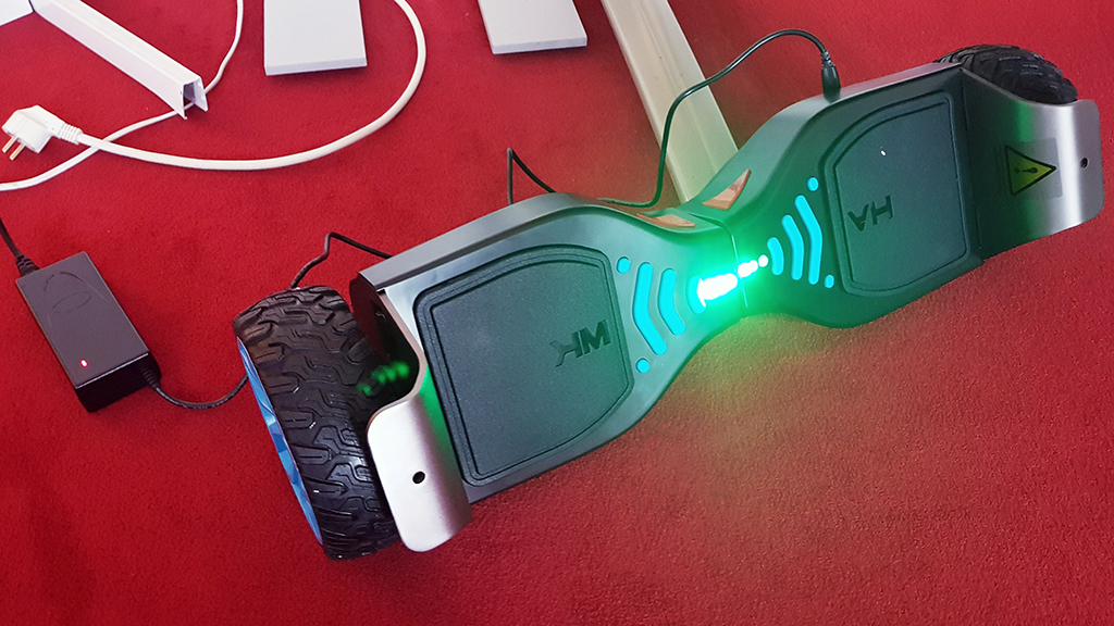IO Hawk Cross Mini Hoverboard im Test AUTO BILD