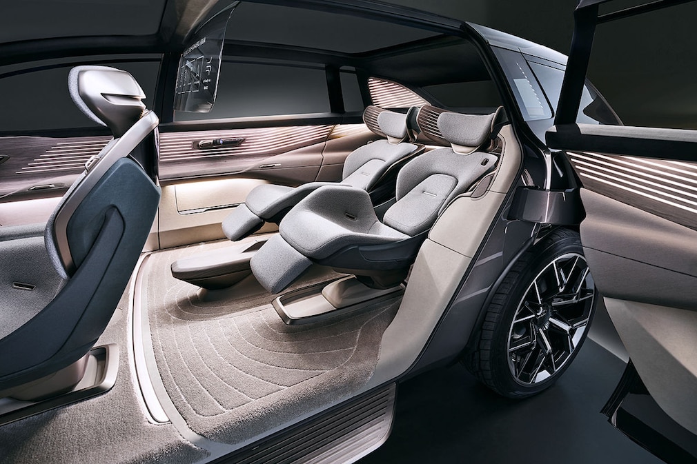 Audi urbansphere concept