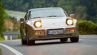 Porsche 944