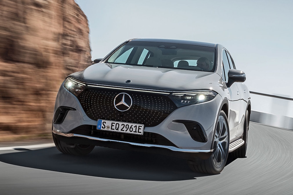 Mercedes EQS SUV