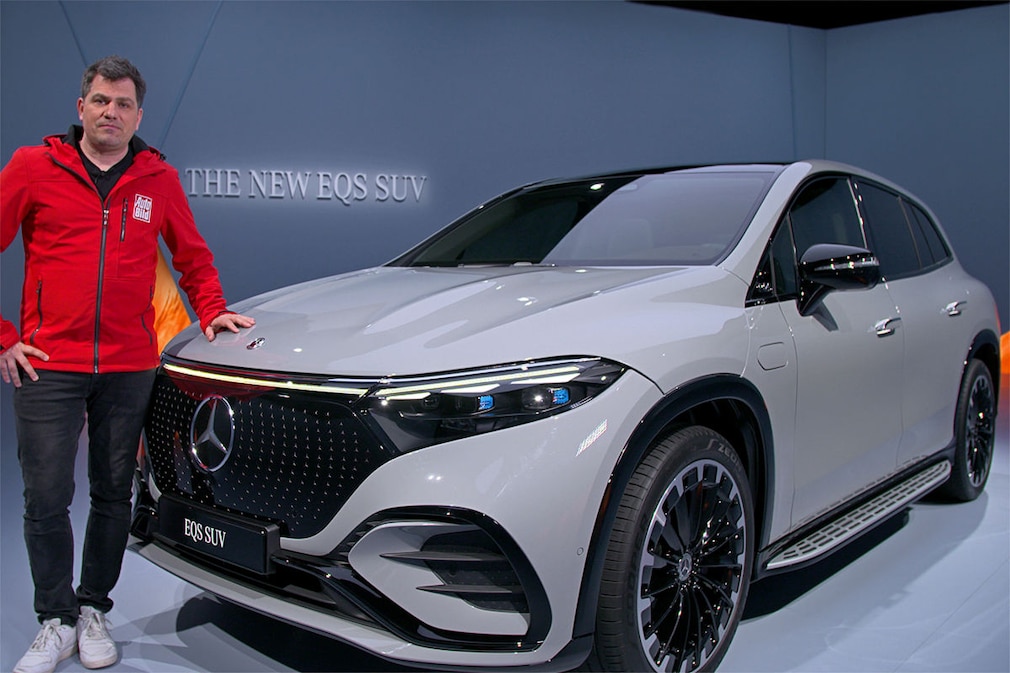 Mercedes EQS SUV