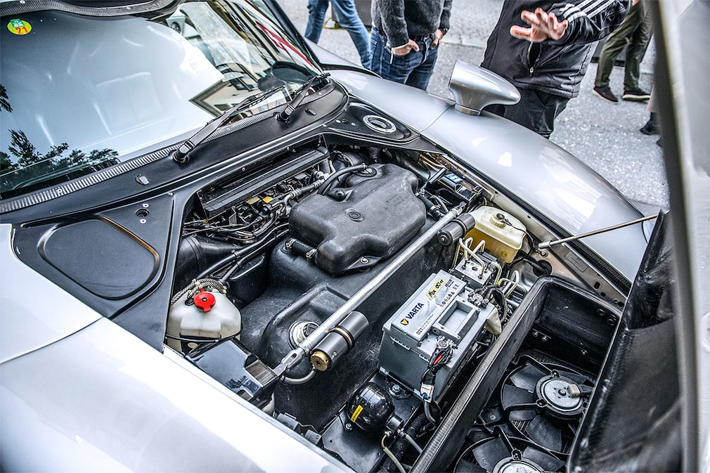Porsche 911 GT1/97