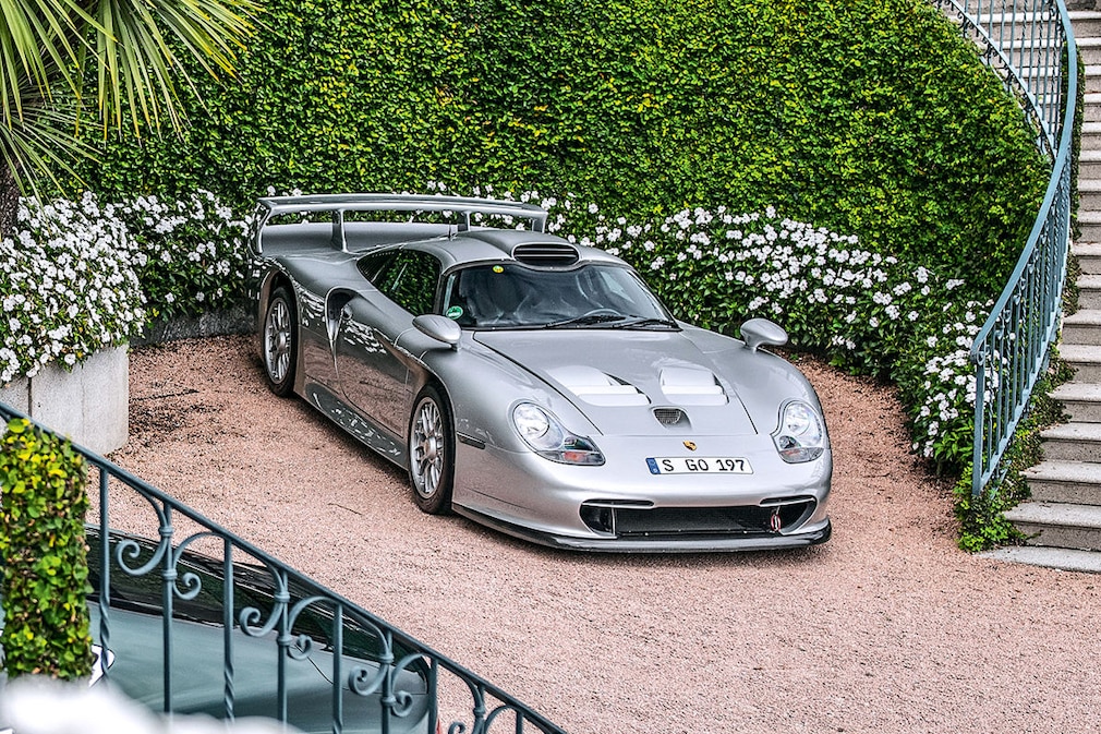 Porsche 911 GT1 /97