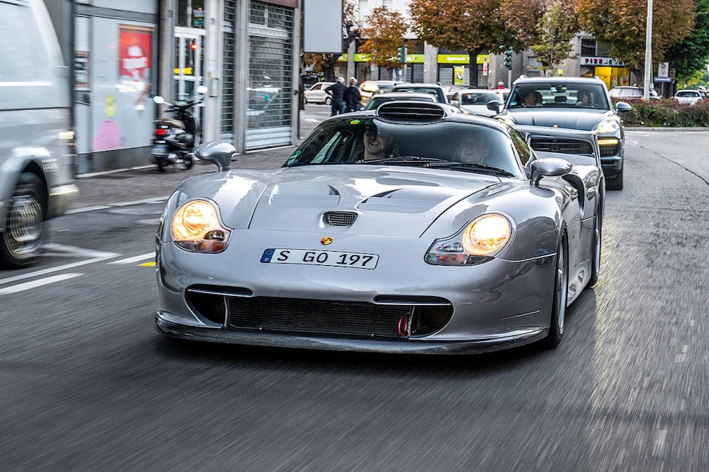 Porsche 911 GT1 /97