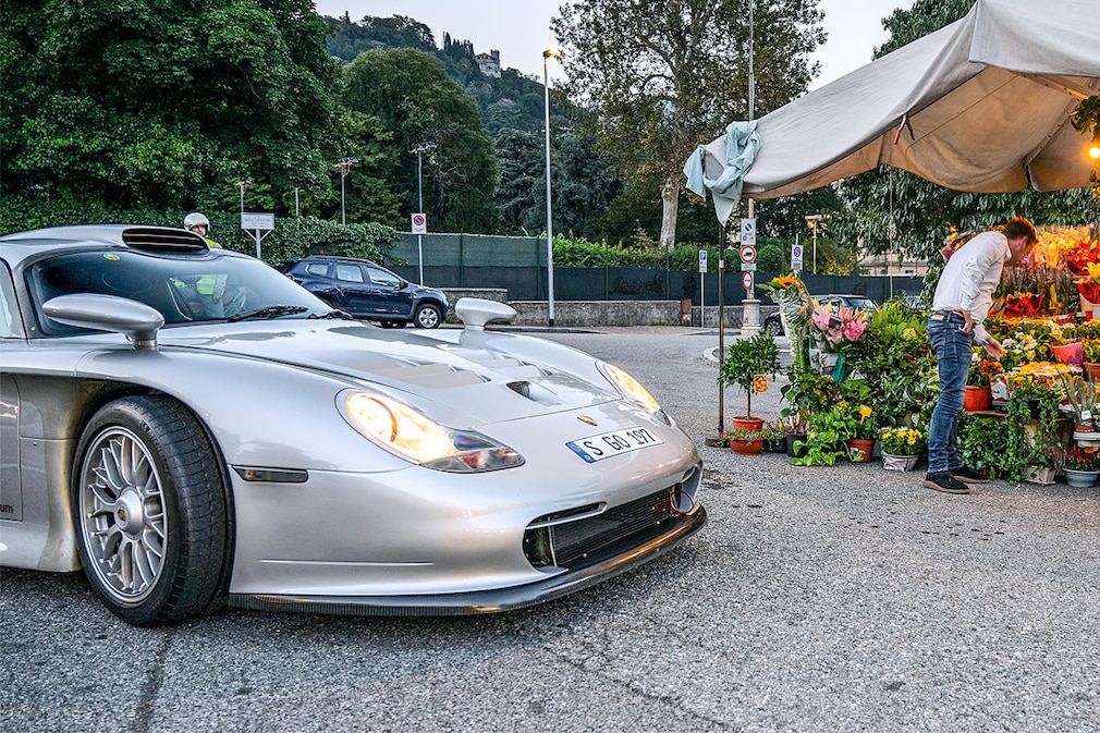 Porsche 911 GT1 /97