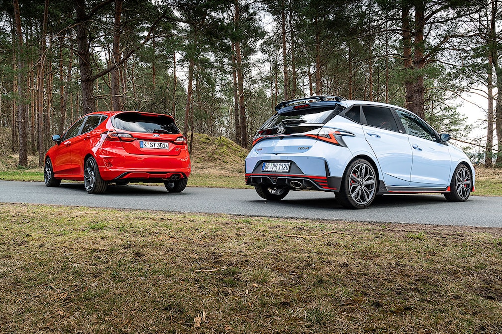 Ford Fiesta ST            Hyundai i20 N Performance