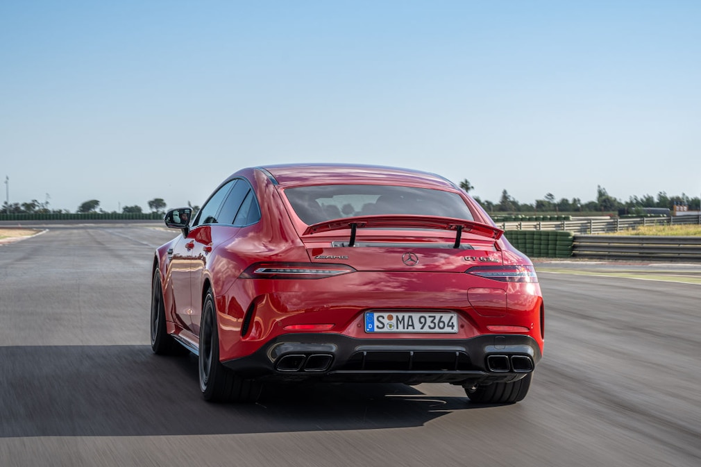 Mercedes AMG GT 63 S E Performance