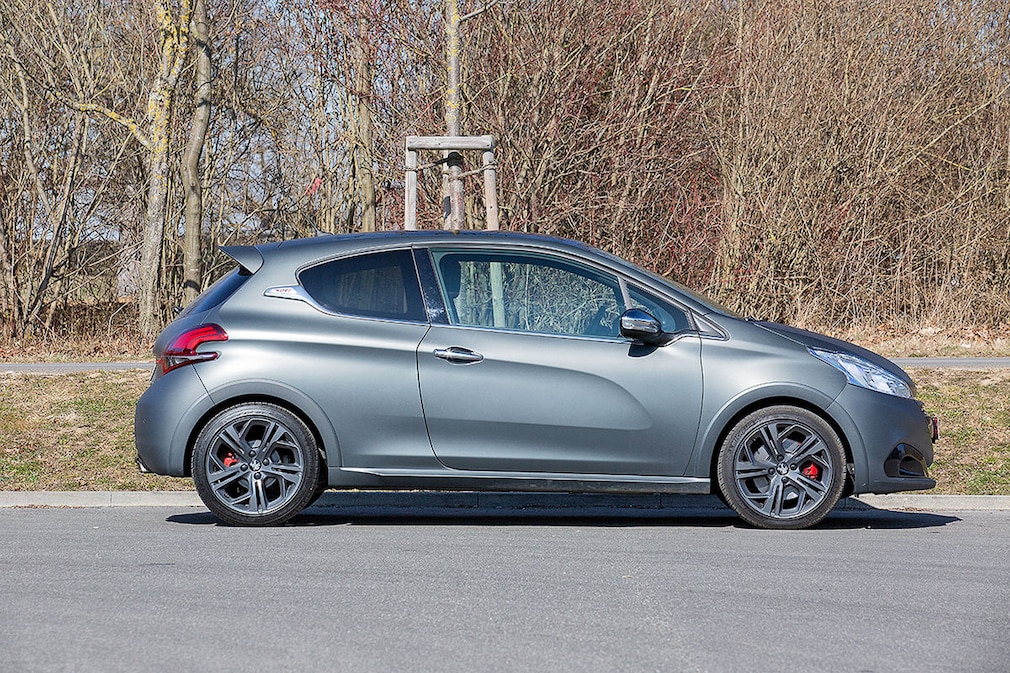 Peugeot 208 GTi