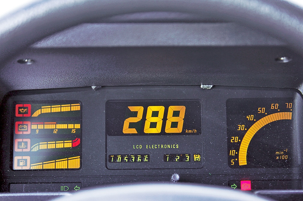 The Chancellor's Kadett - Opel Kadett E GSI (1991) The Chancellor's Kadett - Opel Kadett E GSI (1991)