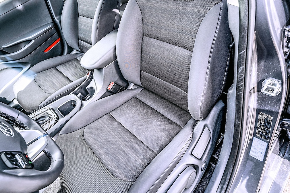 Hyundai Ioniq 1.6 GDI Hybrid