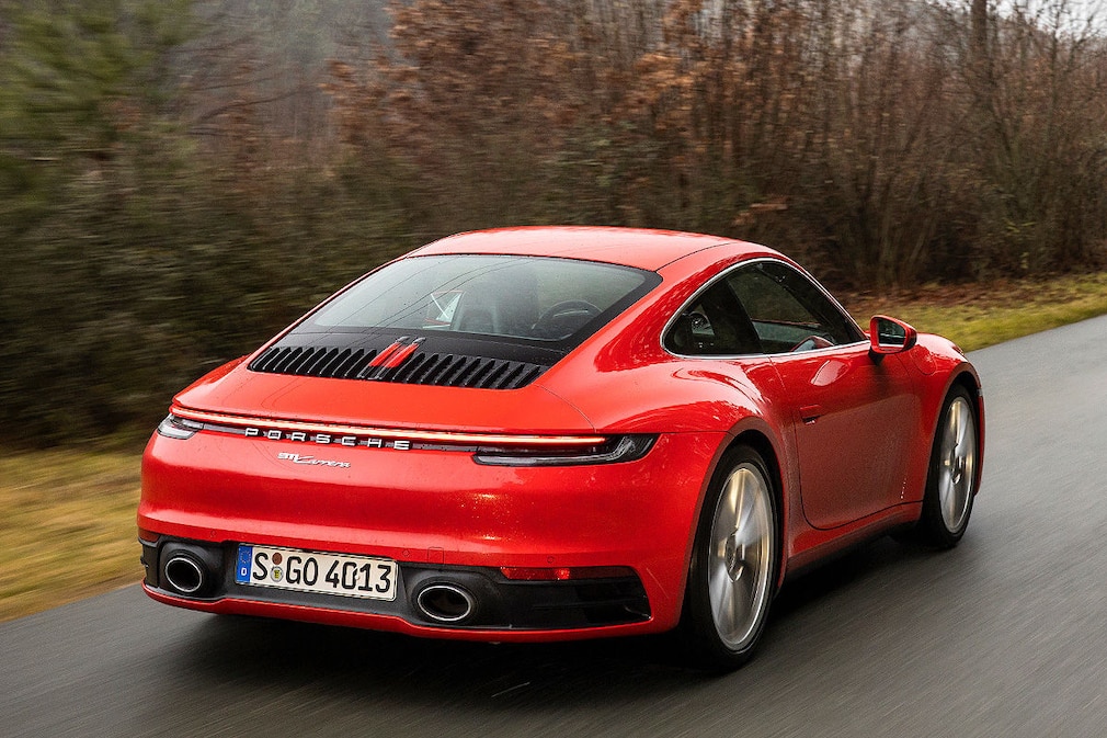 Porsche 911 Carrera