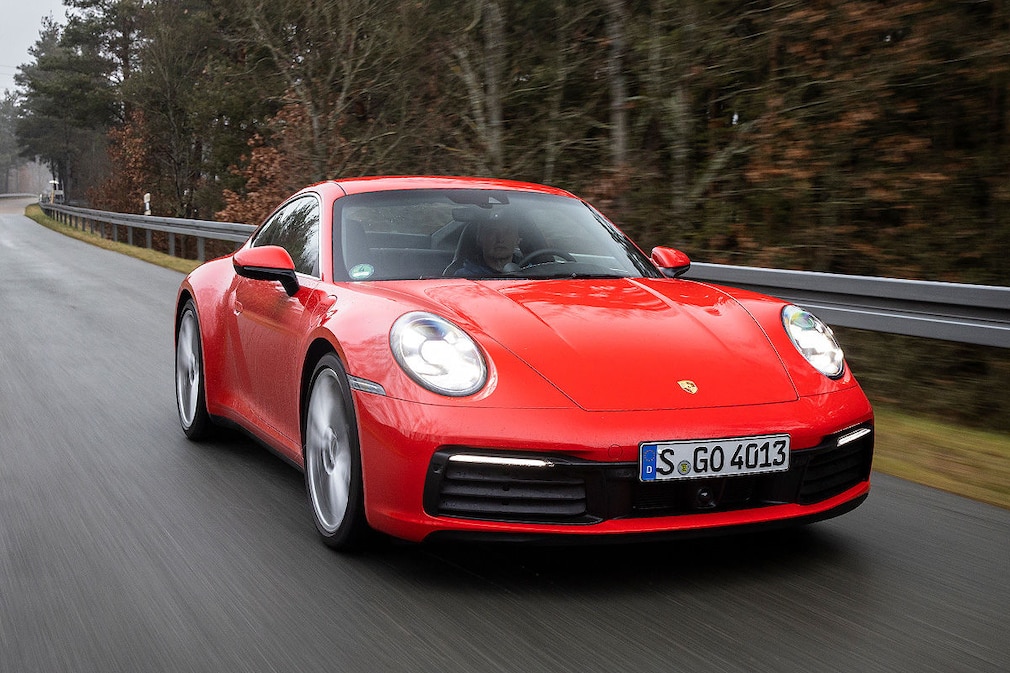 Porsche 911 Carrera
