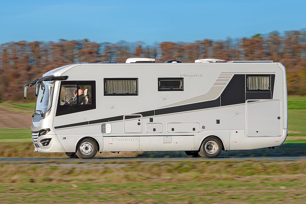 Phoenix Top-Liner 8900 Phoenix Top-Liner 8900