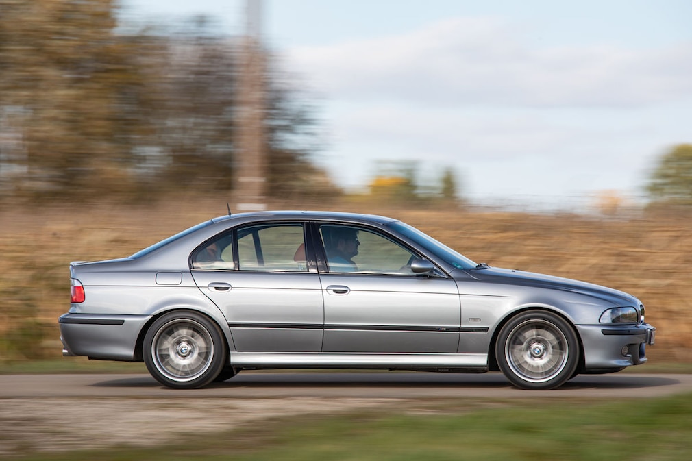 BMW M5 E39