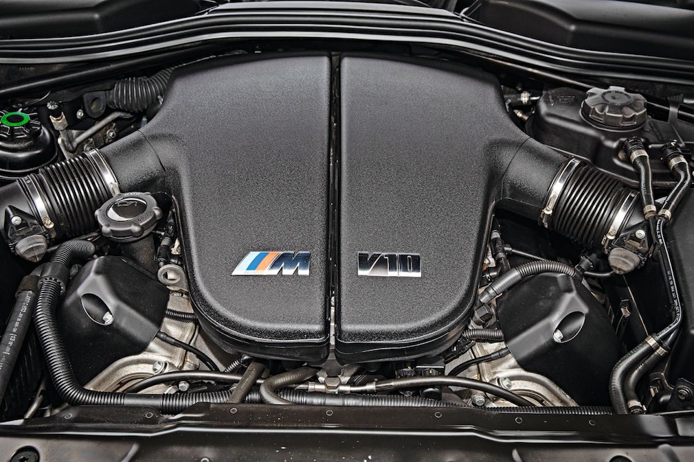 BMW M5 E60