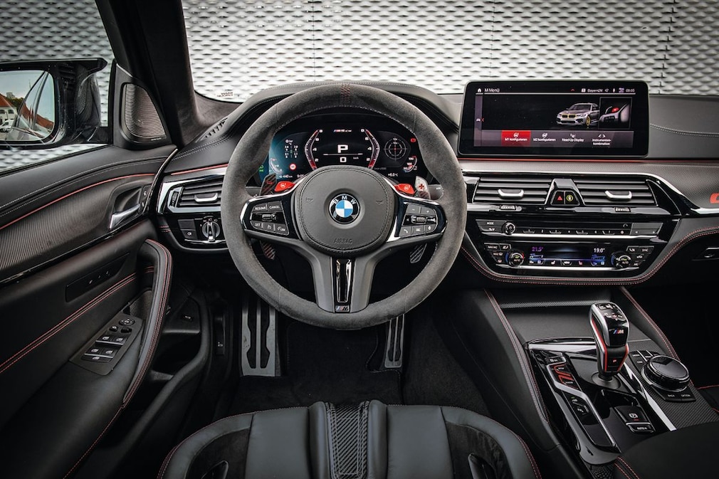 BMW M5 F90