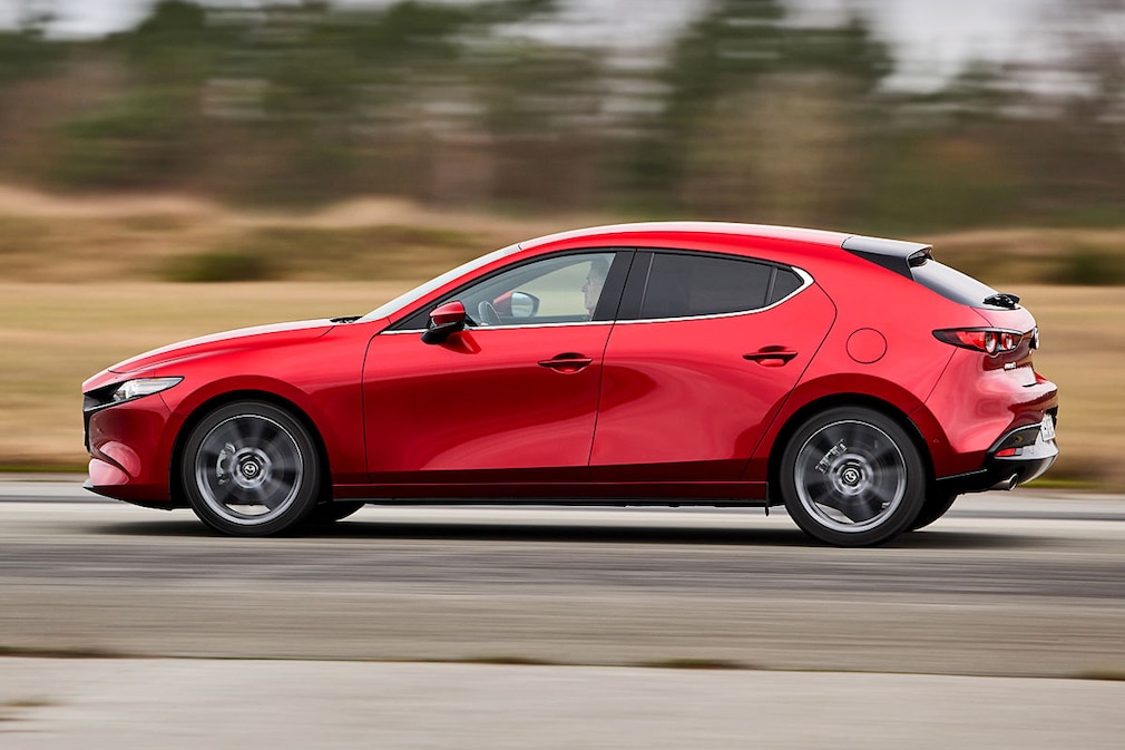 Mazda 3 e-Skyactiv G 2.0 M Hybrid