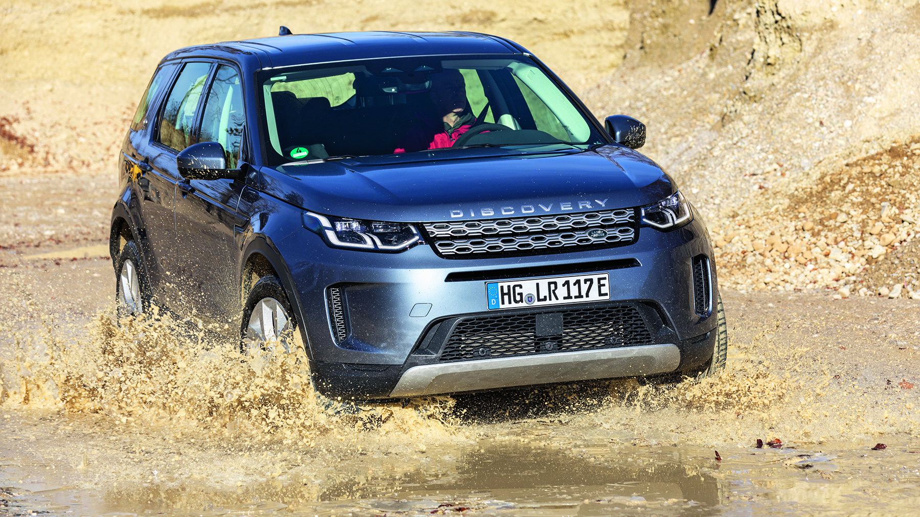 P300e store land rover
