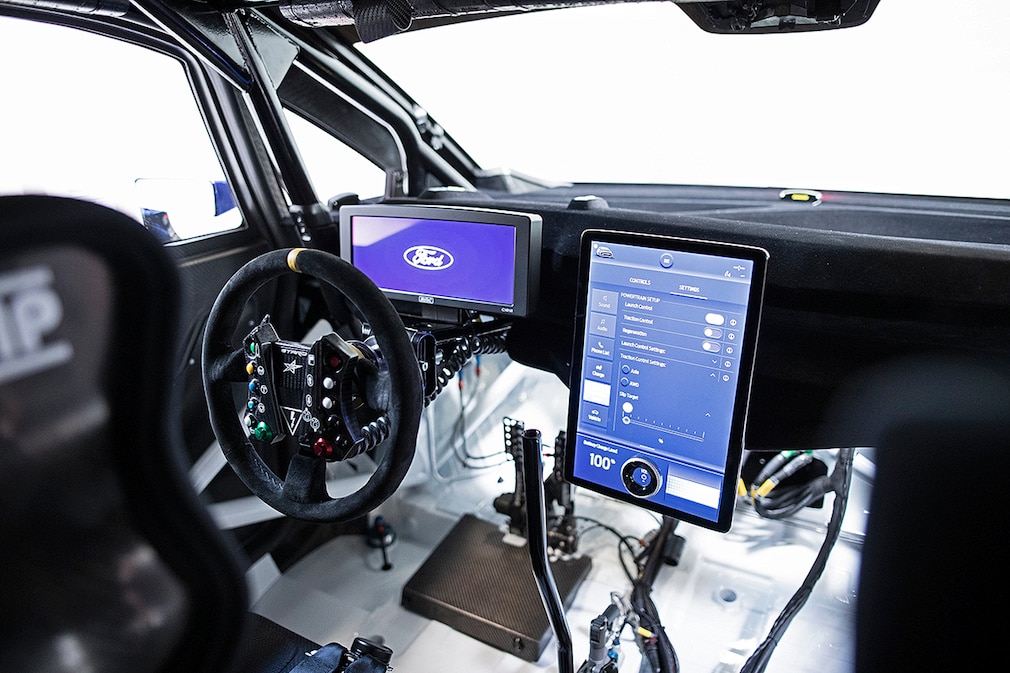 Ford Pro Electric SuperVan