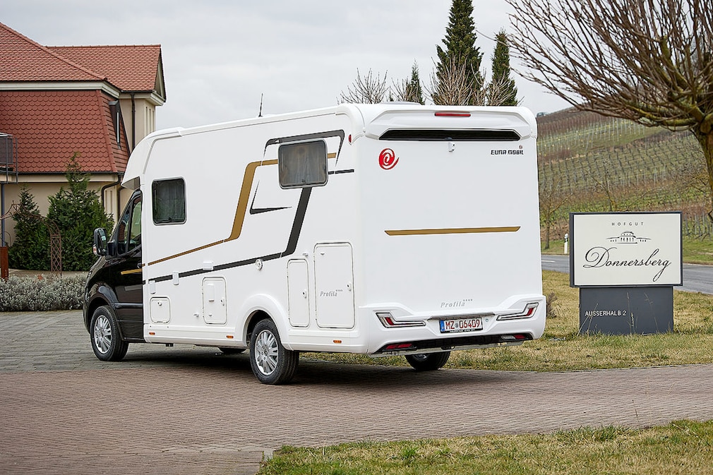 Eura Mobil Profila T 676 EB