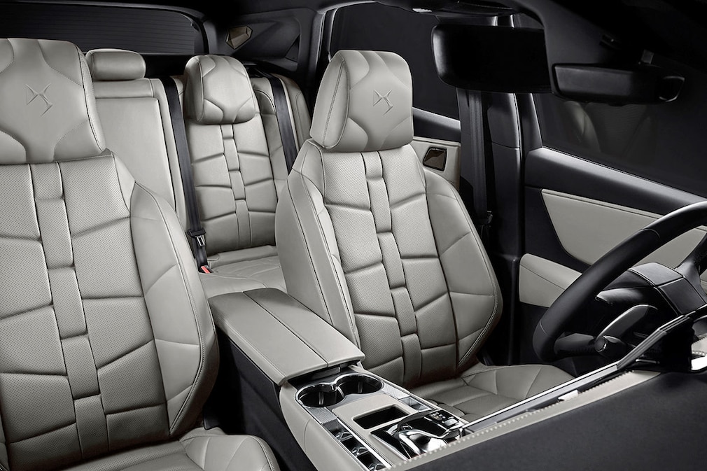 DS 7 Facelift: weniger Chrom, dafür mehr Power und Ausstattung - AUTO BILD