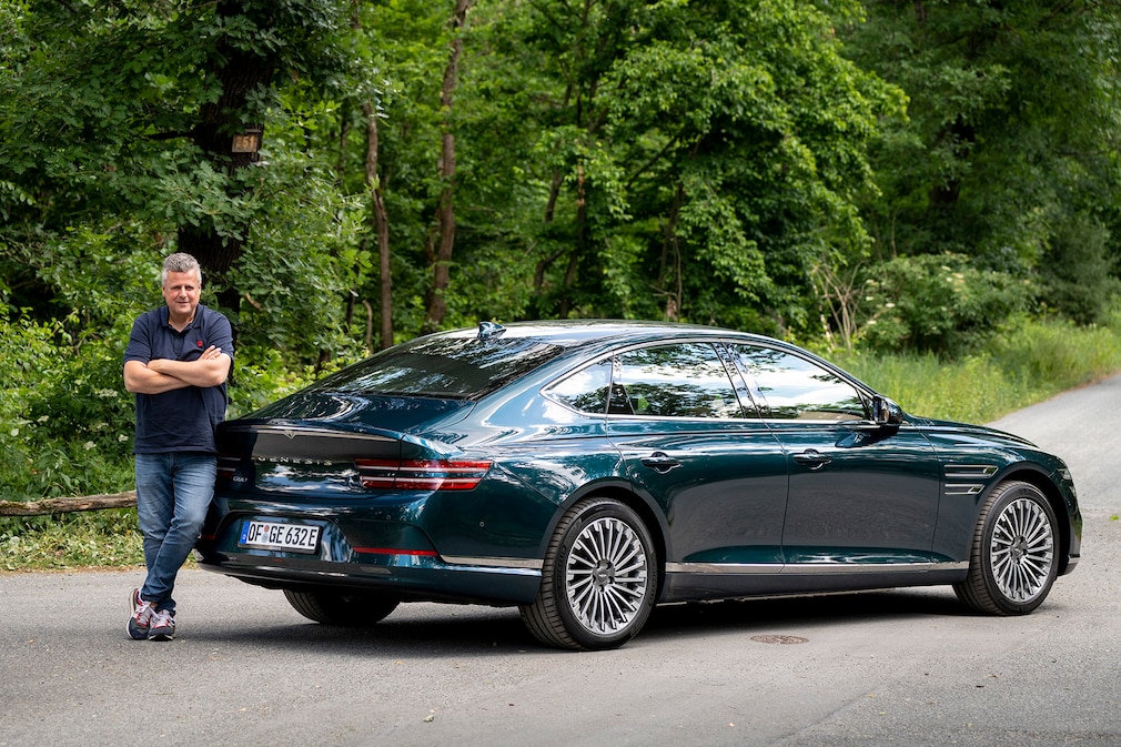 Genesis Electrified G80