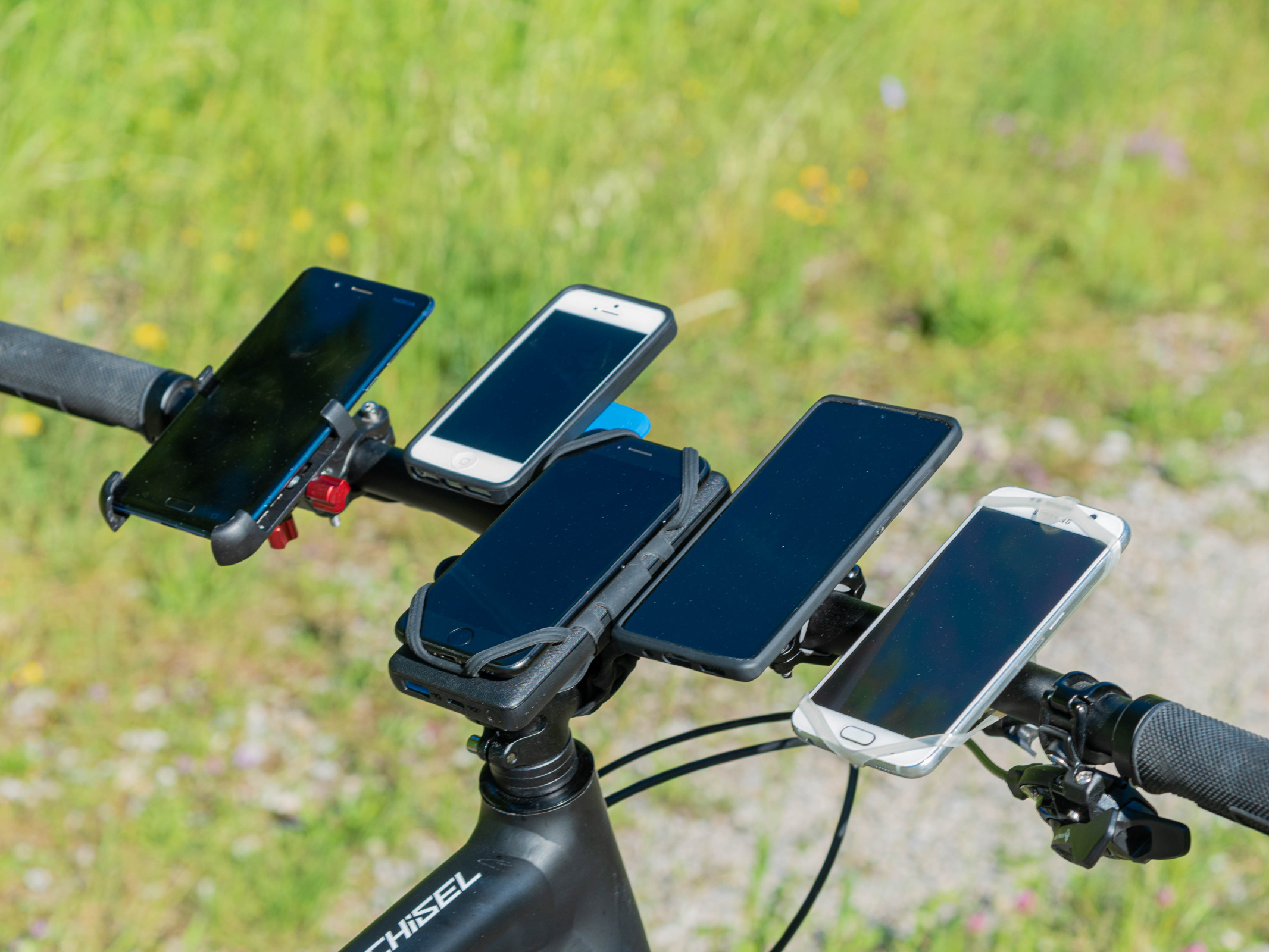 Handyhalterungen frs Fahrrad im Test - AUTO BILD