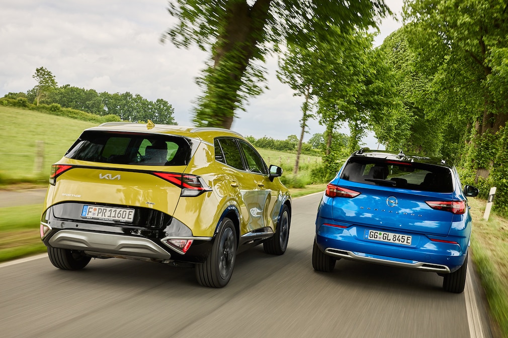 Kia Sportage Opel Grandland Kia Sportage Opel Grandland