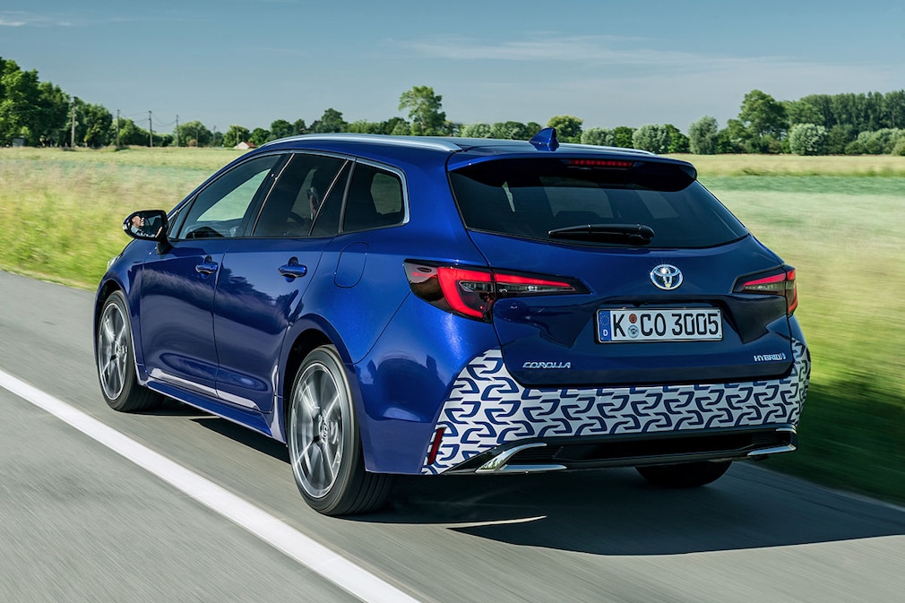 Toyota Corolla 1.8 Hybrid Touring Sport