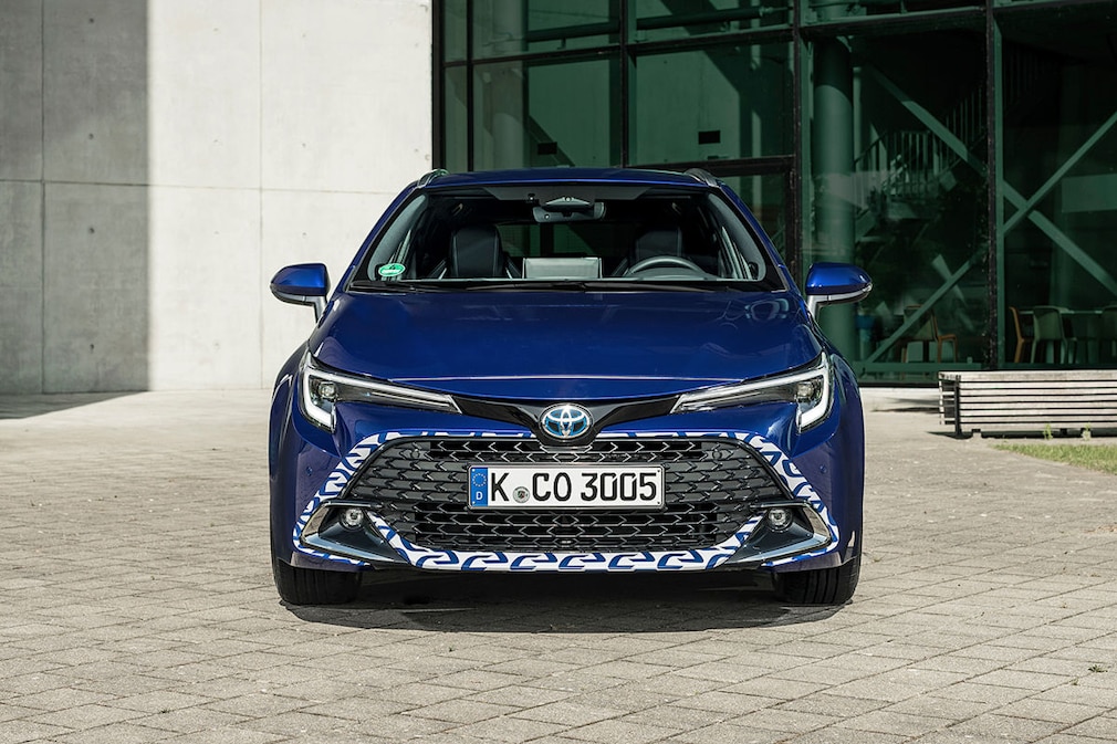 Toyota Corolla 1.8 Hybrid Touring Sport
